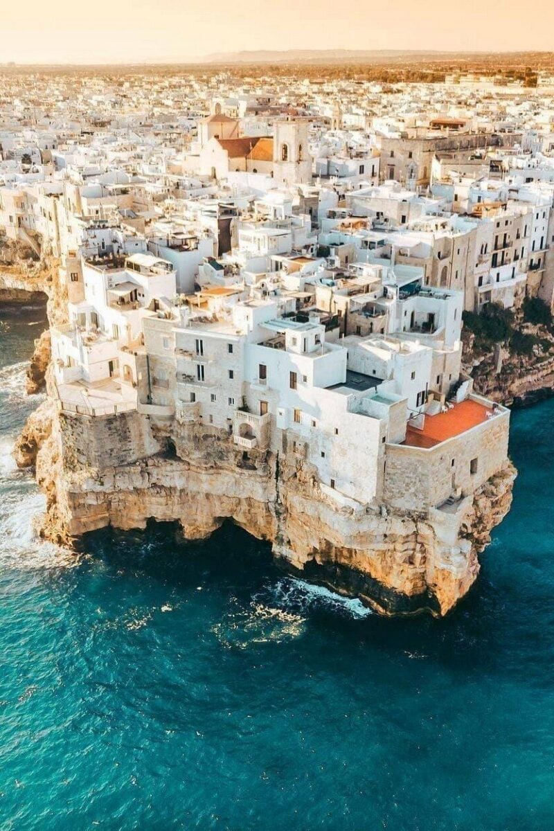 Essence of Apulia